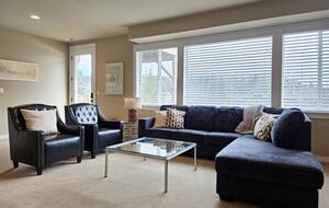 Pacific Northwest Luxe Home Near Woodinville Wineries - Bothell, Washington