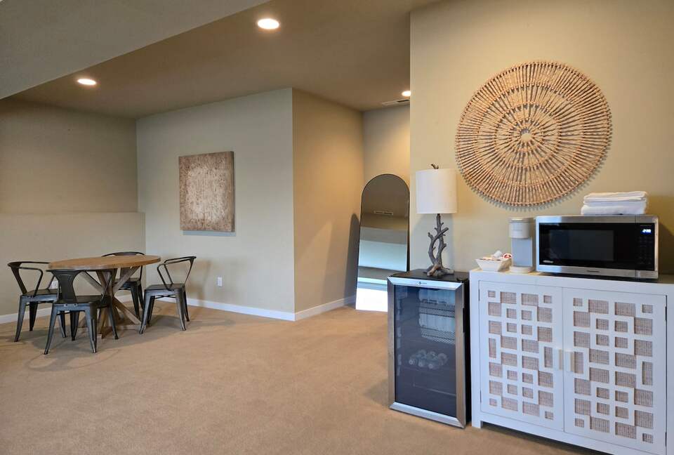 Pacific Northwest Luxe Home Near Woodinville Wineries - Bothell, Washington