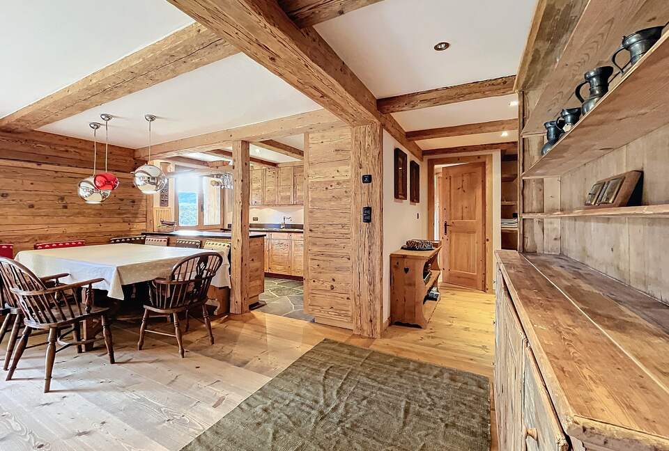 Sophisticated Alpine Apartment Steps from the Slopes - Verbier, Switzerland