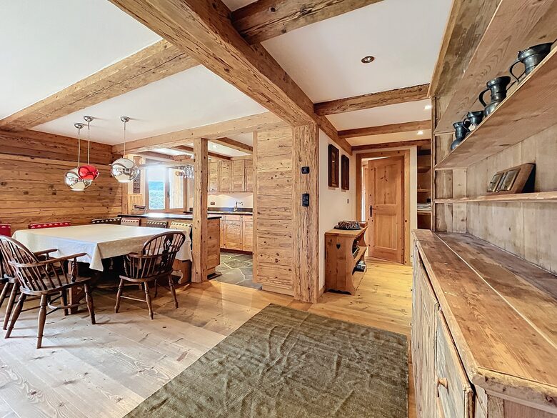 Sophisticated Alpine Apartment Steps from the Slopes - Verbier, Switzerland