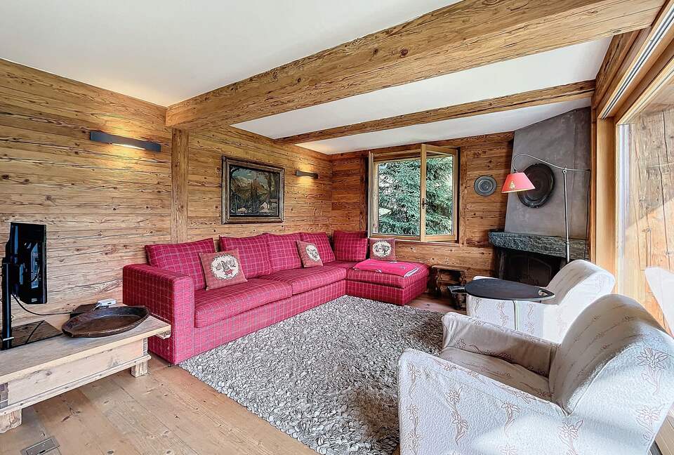 Sophisticated Alpine Apartment Steps from the Slopes - Verbier, Switzerland