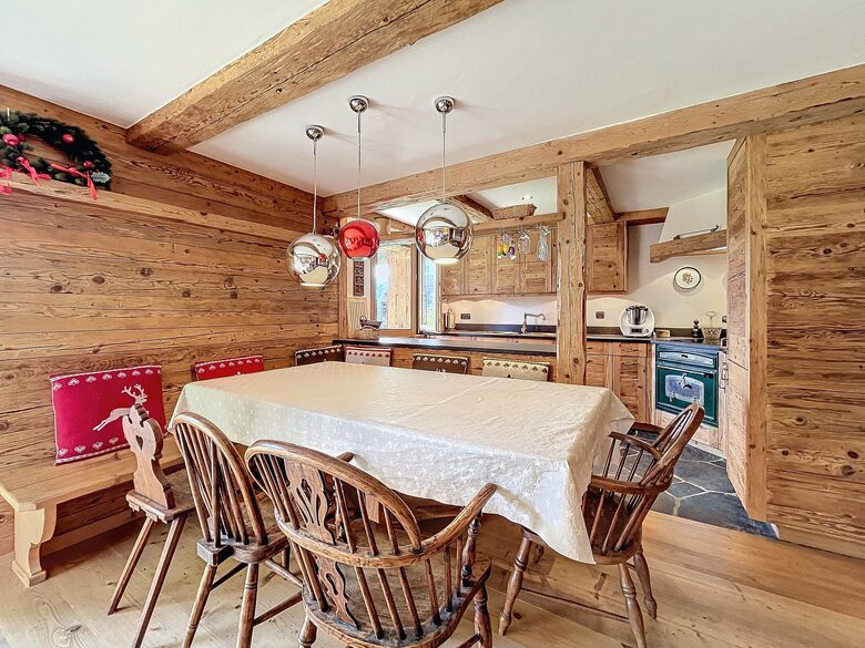 Sophisticated Alpine Apartment Steps from the Slopes - Verbier, Switzerland