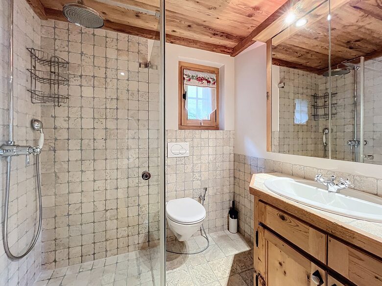 Sophisticated Alpine Apartment Steps from the Slopes - Verbier, Switzerland