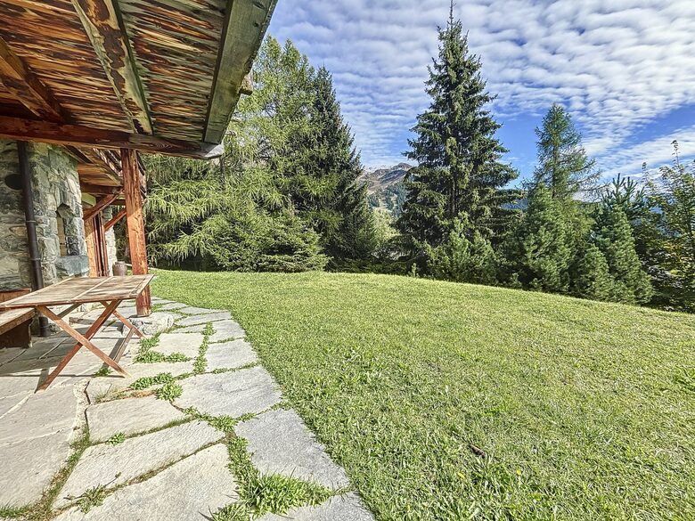 Sophisticated Alpine Apartment Steps from the Slopes - Verbier, Switzerland