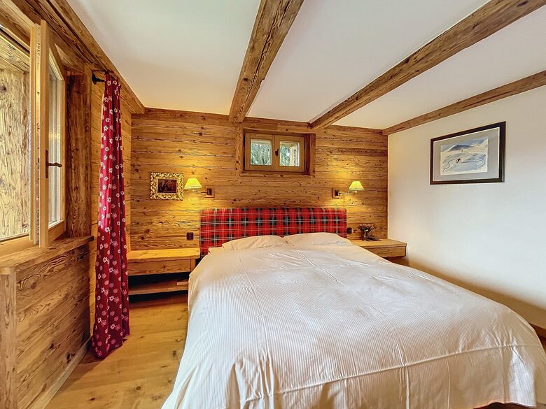 Sophisticated Alpine Apartment Steps from the Slopes - Verbier, Switzerland