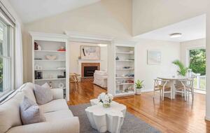 Private Southampton Oasis with Pool, Hot Tub & Beaches Nearby - Hampton Bays, New York