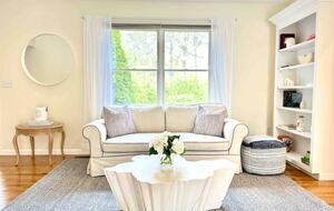 Private Southampton Oasis with Pool, Hot Tub & Beaches Nearby - Hampton Bays, New York