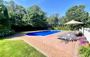 Private Southampton Oasis with Pool, Hot Tub & Beaches Nearby - Hampton Bays, New York