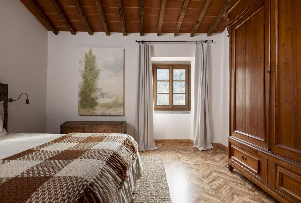 Campo Sasso Stone Farmhouse with Panoramic Chianti Valley Views - San Polo in Chianti, Italy