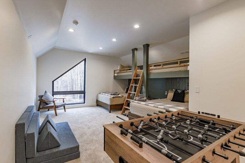 Elevated Living in Star Valley Ranch - Star Valley Ranch, Wyoming