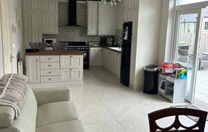 Rustic Townhouse on Castle Leslie Estate - Glaslough, Ireland