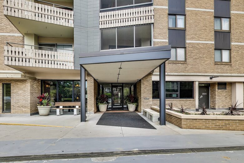 Elegant Minneapolis City Retreat - Minneapolis, Minnesota