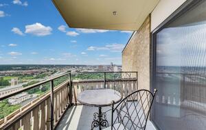 Elegant Minneapolis City Retreat - Minneapolis, Minnesota