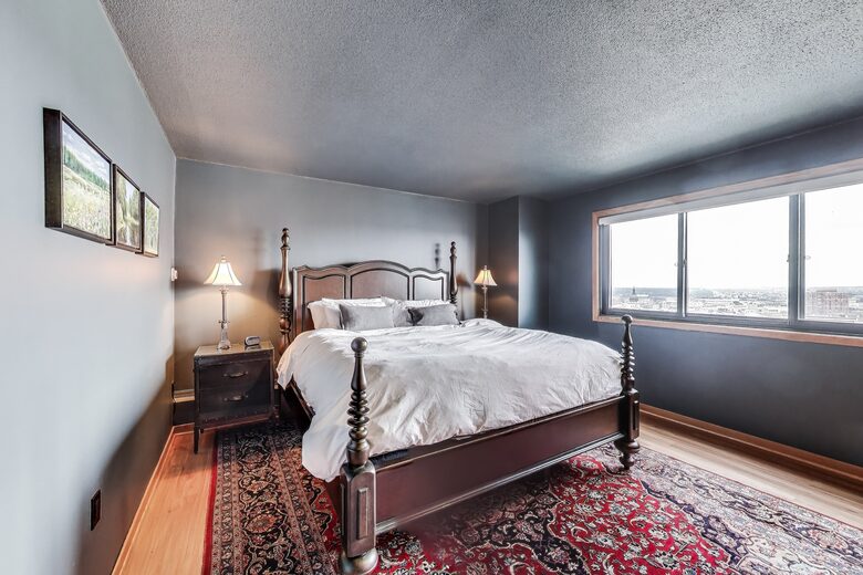 Elegant Minneapolis City Retreat - Minneapolis, Minnesota