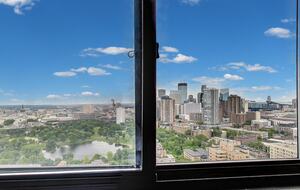 Elegant Minneapolis City Retreat - Minneapolis, Minnesota