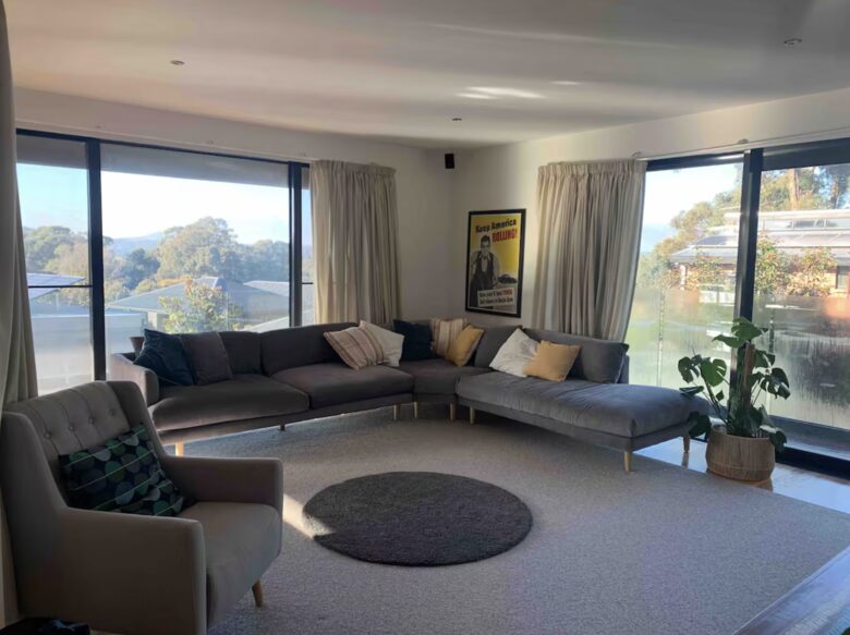 Chic Family Retreat with Pool & Views - Nerrina, Australia