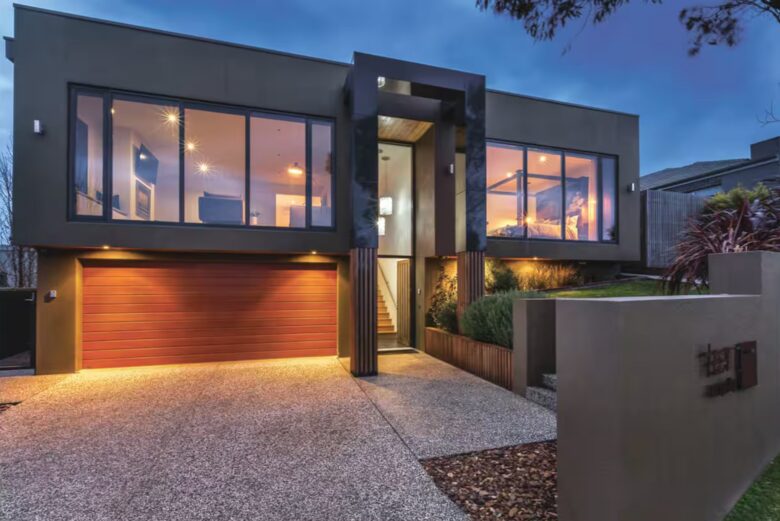 Chic Family Retreat with Pool & Views - Nerrina, Australia