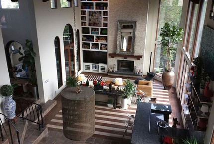 Enchanting Hollywood Hills Villa - Los Angeles, California