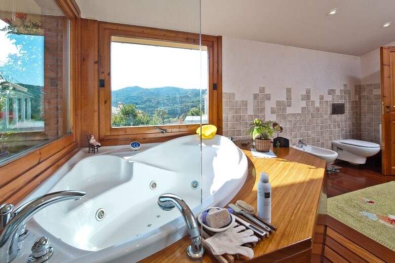 Elegant Mountain Retreat with Sea Views - Arenys de Munt, Spain