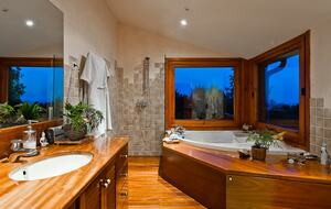 Elegant Mountain Retreat with Sea Views - Arenys de Munt, Spain