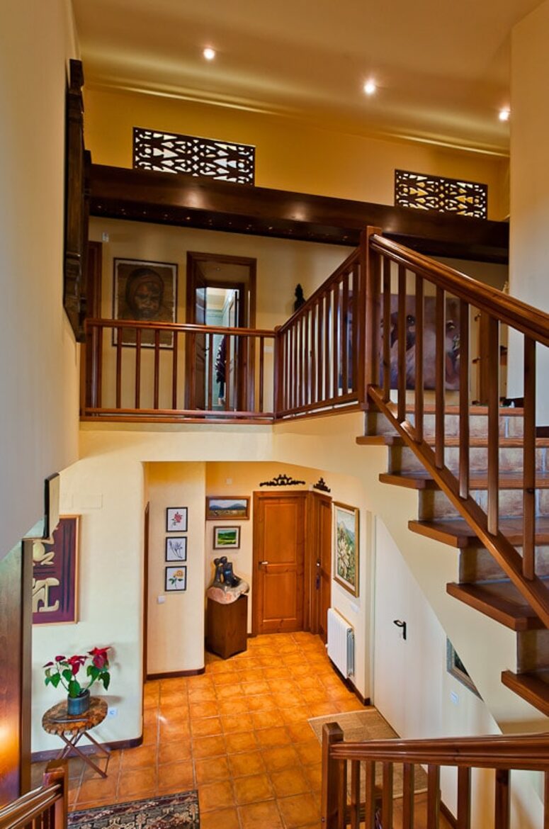 Elegant Mountain Retreat with Sea Views - Arenys de Munt, Spain