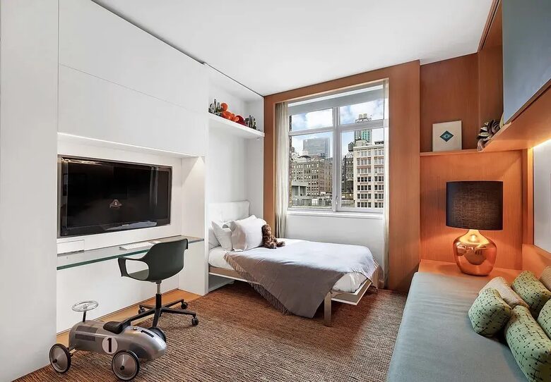 Sophisticated Two-Bedroom Retreat in Prime Manhattan - New York, New York