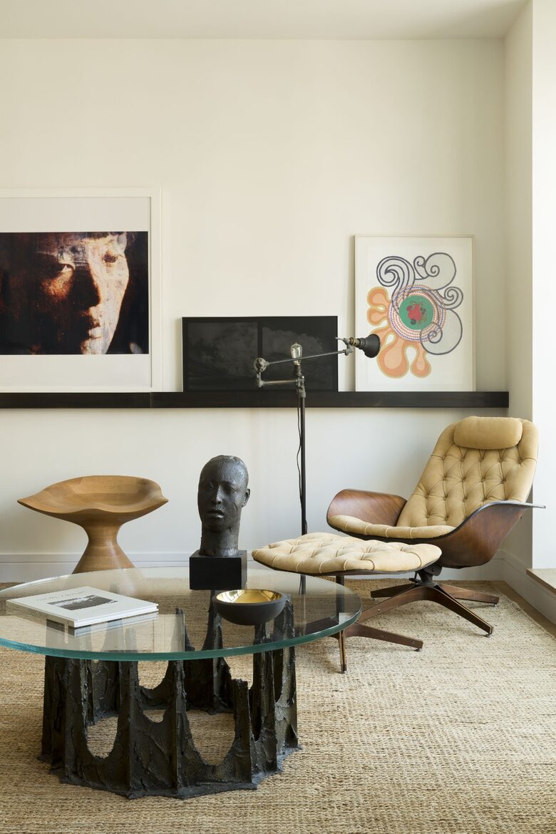 Sophisticated Two-Bedroom Retreat in Prime Manhattan - New York, New York