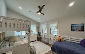 Lakefront Serenity in Konocti Bay - Kelseyville, California