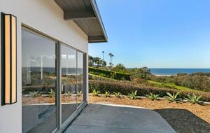 Malibu’s Ocean & Mountain View Escape - Malibu, California