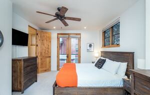 Owl Meadows Condo In The Heart of Telluride - Telluride, Colorado