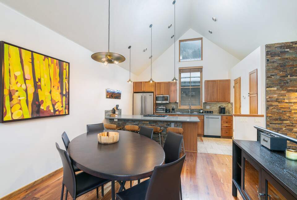 Owl Meadows Condo In The Heart of Telluride - Telluride, Colorado