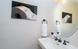 3rd floor powder room