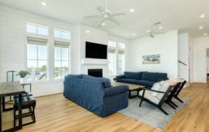 Elegant Gulf-Front Haven in Beachside Village - Galveston, Texas