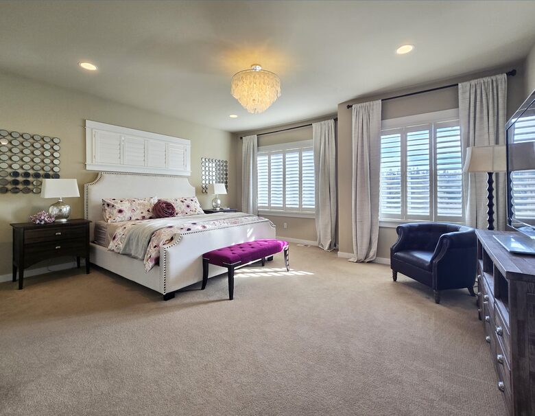 Pacific Northwest Luxe Home Near Woodinville Wineries - Bothell, Washington