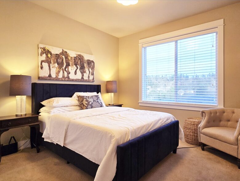 Pacific Northwest Luxe Home Near Woodinville Wineries - Bothell, Washington