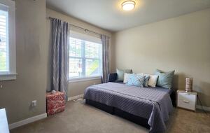 Pacific Northwest Luxe Home Near Woodinville Wineries - Bothell, Washington