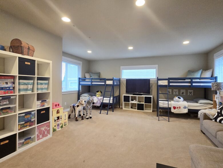 Pacific Northwest Luxe Home Near Woodinville Wineries - Bothell, Washington