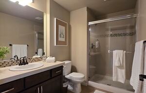 Pacific Northwest Luxe Home Near Woodinville Wineries - Bothell, Washington