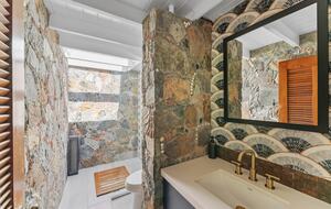 Villa Kia Orana: An Exquisite Island Retreat with Unmatched Views - Saint John, Virgin Islands, U.S.