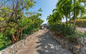 Villa Kia Orana: An Exquisite Island Retreat with Unmatched Views - Saint John, Virgin Islands, U.S.