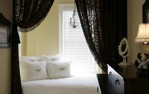 Washington Square Home - Savannah, Georgia