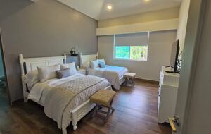 Room 5 ... ground flooor