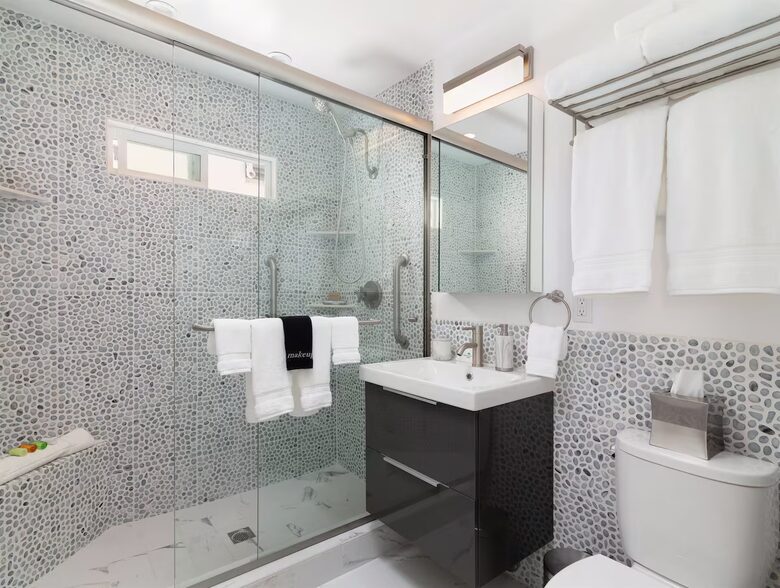 Coastal Sophistication Just Steps from Balboa Beach - Newport Beach, California