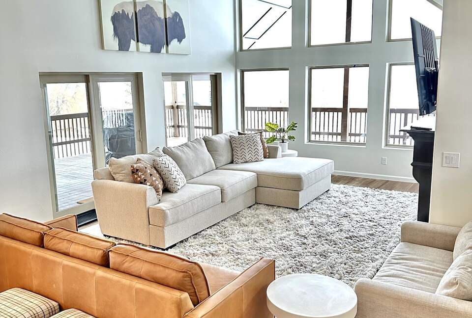 Refined Retreat at Bear Lake’s Sweetwater Golf Course - Garden City, Utah