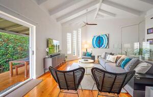 Architectural Coastal Sanctuary Near Byron Bay - Suffolk Park, Australia