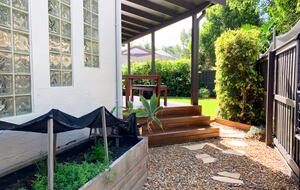 Architectural Coastal Sanctuary Near Byron Bay - Suffolk Park, Australia