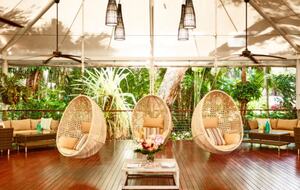 Charming Tropical Escape with Ocean or Pool Views - Palm Cove, Australia