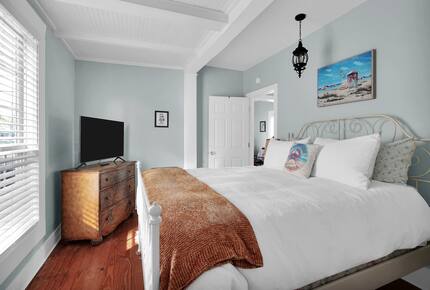 Charming 1884 Retreat in the Heart of Historic St. Augustine - St. Augustine, Florida