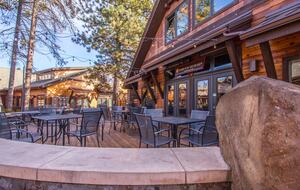 Elegant Escape Under the Pines - Sunriver, Oregon
