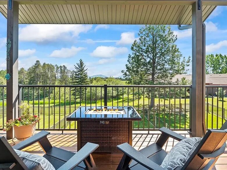 Elegant Whitefish Escape Near Downtown & Nature - Whitefish, Montana